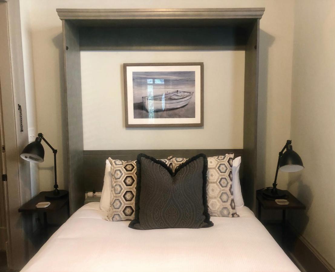 Daybed With Trundle In The Beautiful Ashley Inn 4 Blocks From King St Charleston Ngoại thất bức ảnh
