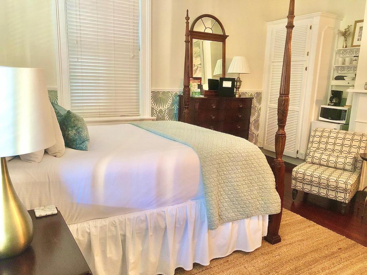 Daybed With Trundle In The Beautiful Ashley Inn 4 Blocks From King St Charleston Ngoại thất bức ảnh