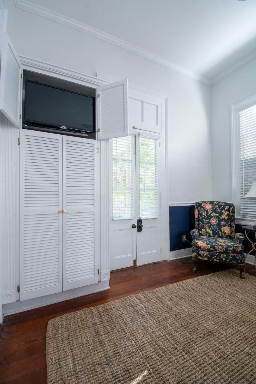 Daybed With Trundle In The Beautiful Ashley Inn 4 Blocks From King St Charleston Ngoại thất bức ảnh